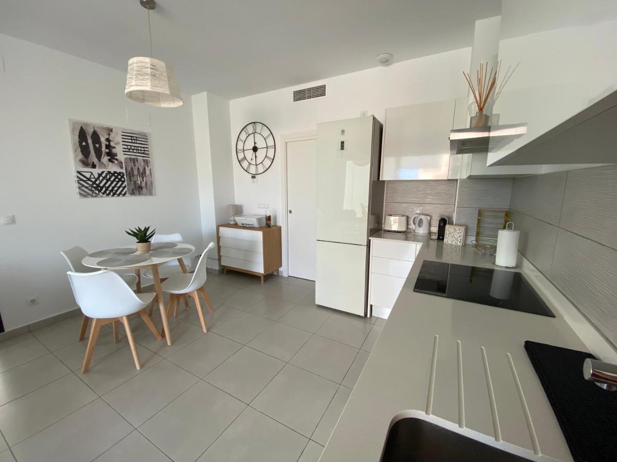 Calpe Beach II - Sea & Pool View Apartment Eksteriør billede